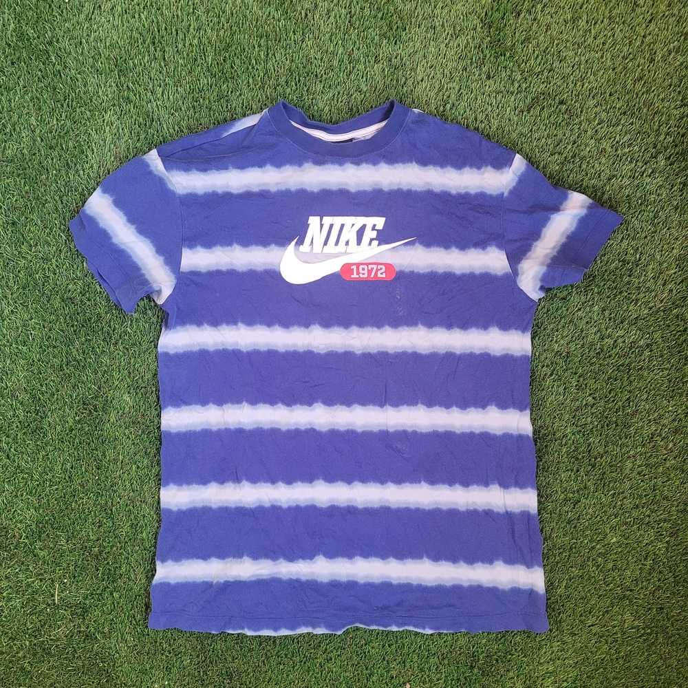 Nike Blue and White Tie-Dye Short Sleeve Tee